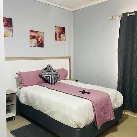 Legugu Bed And Breakfast Nongoma Exterior photo